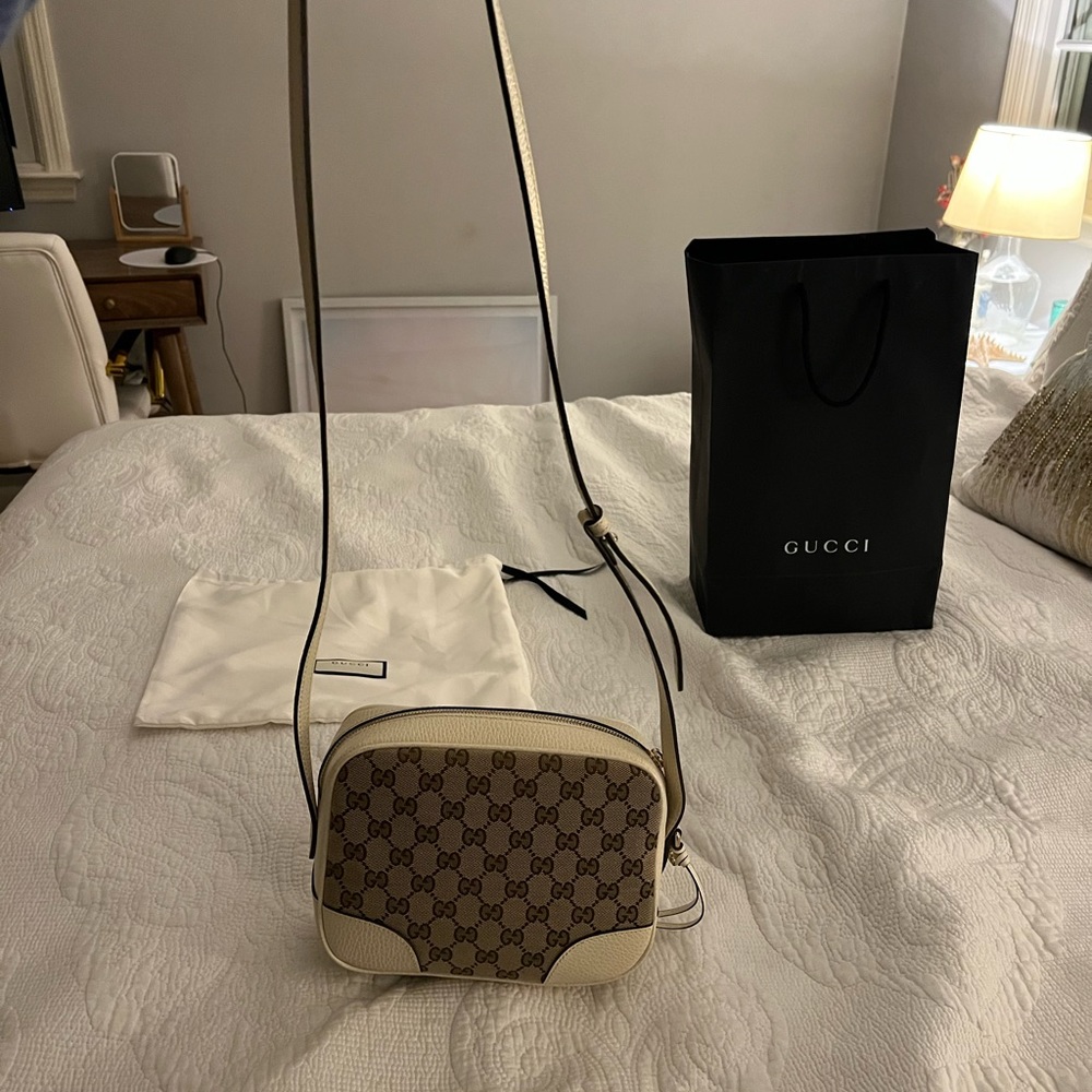 Gucci satchel - new with tags!